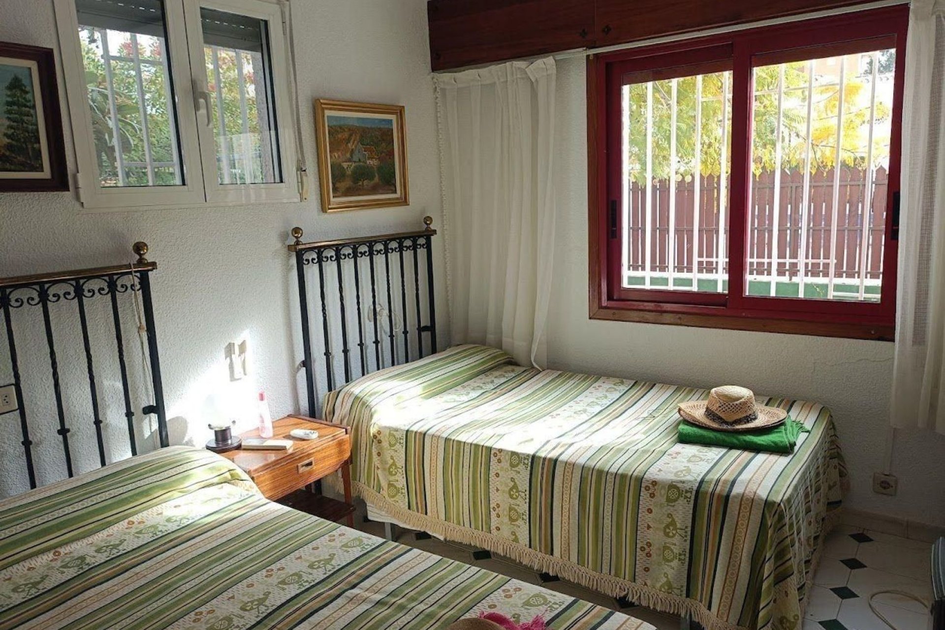 Resale - Villa - Orihuela Costa