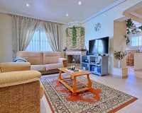 Resale - Villa - Orihuela Costa
