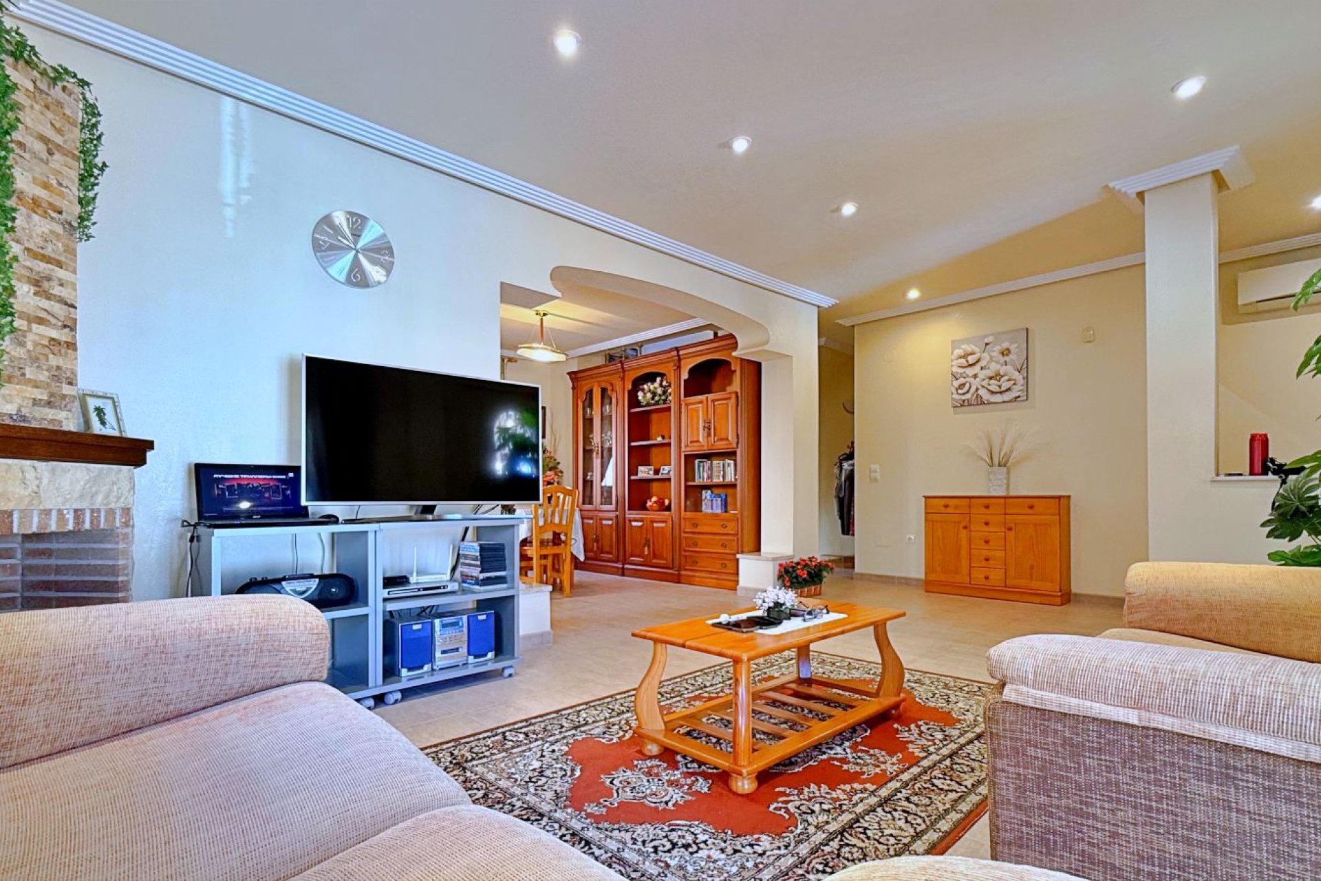 Resale - Villa - Orihuela Costa