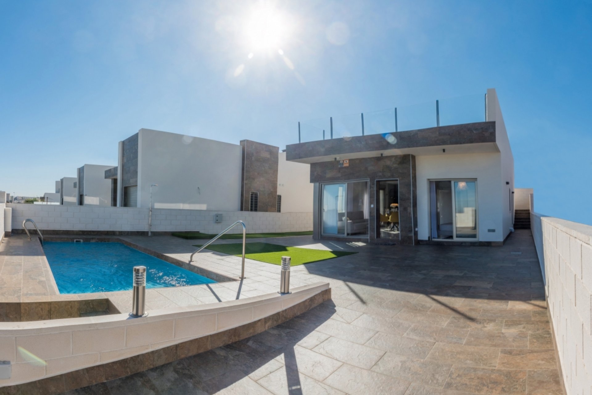 Resale - Villa - Orihuela Costa