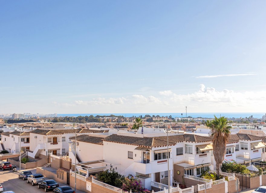 Resale - Villa - Orihuela Costa