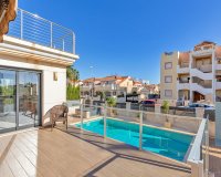 Resale - Villa - Orihuela Costa