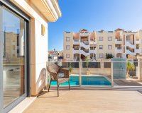 Resale - Villa - Orihuela Costa