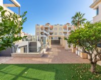 Resale - Villa - Orihuela Costa