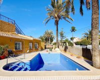 Resale - Villa - Orihuela Costa