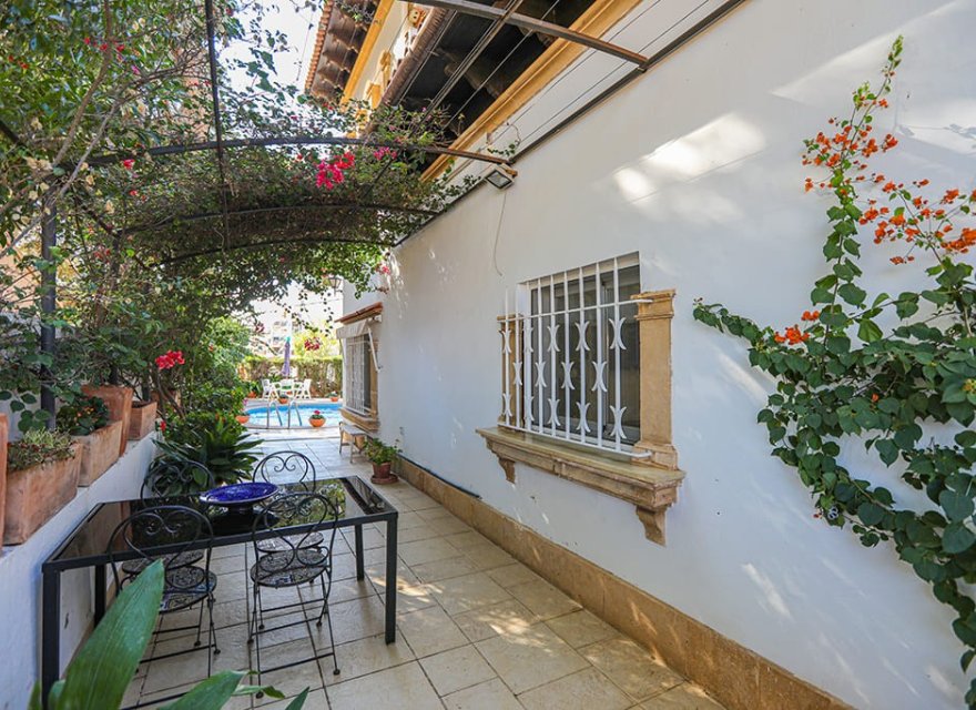 Resale - Villa - Palma de Mallorca - Can Pastilla