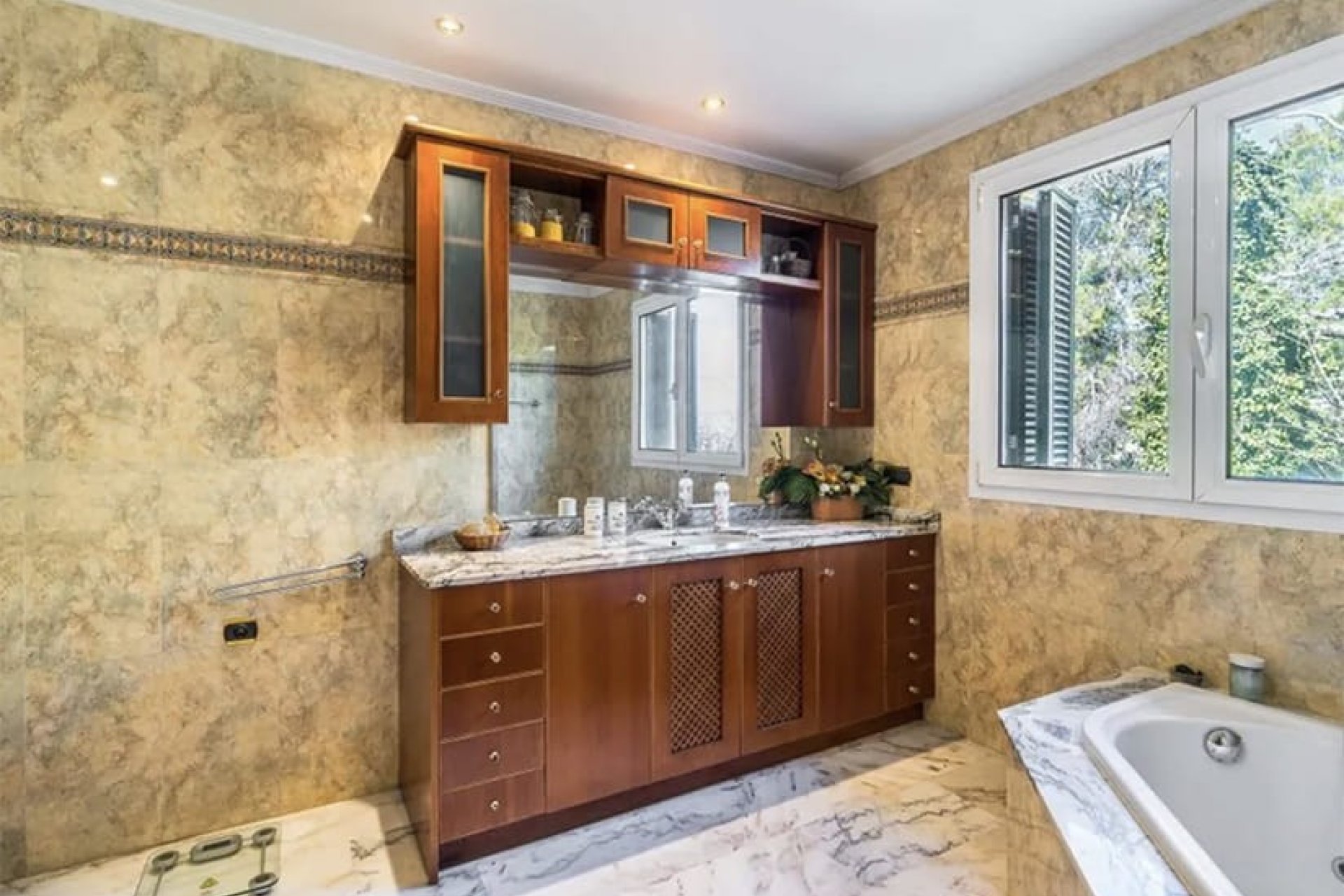 Resale - Villa - Palma de Mallorca - Cas Catala