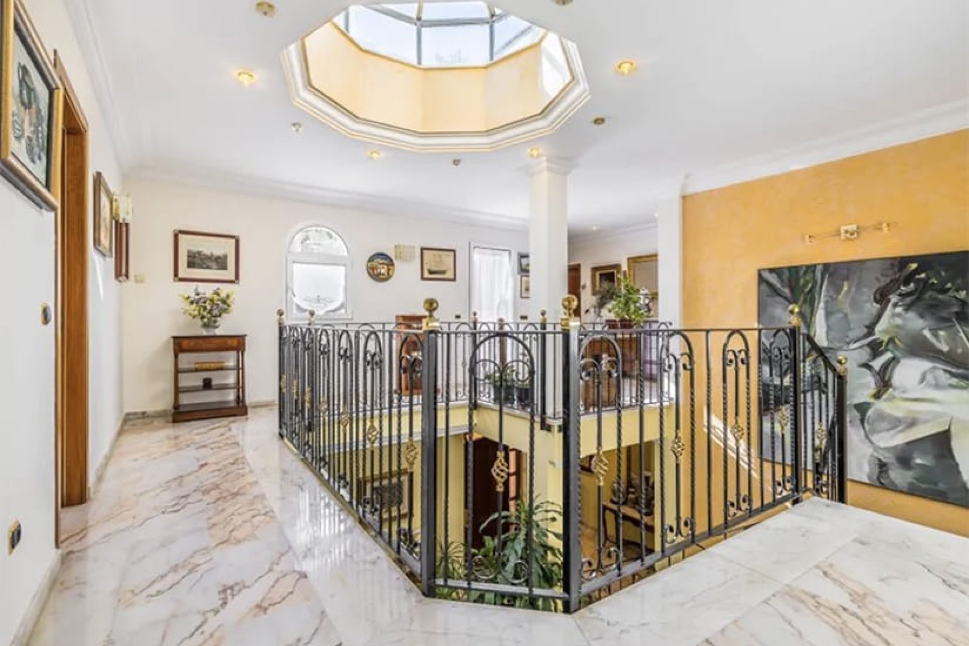 Resale - Villa - Palma de Mallorca - Cas Catala