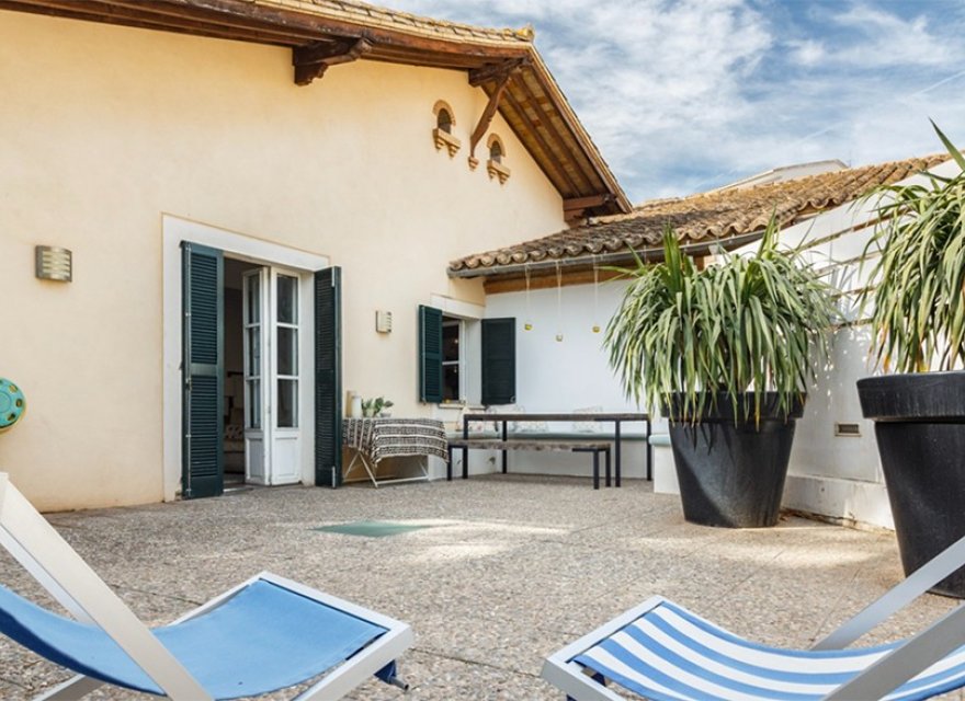 Resale - Villa - Palma de Mallorca - Cas Catala