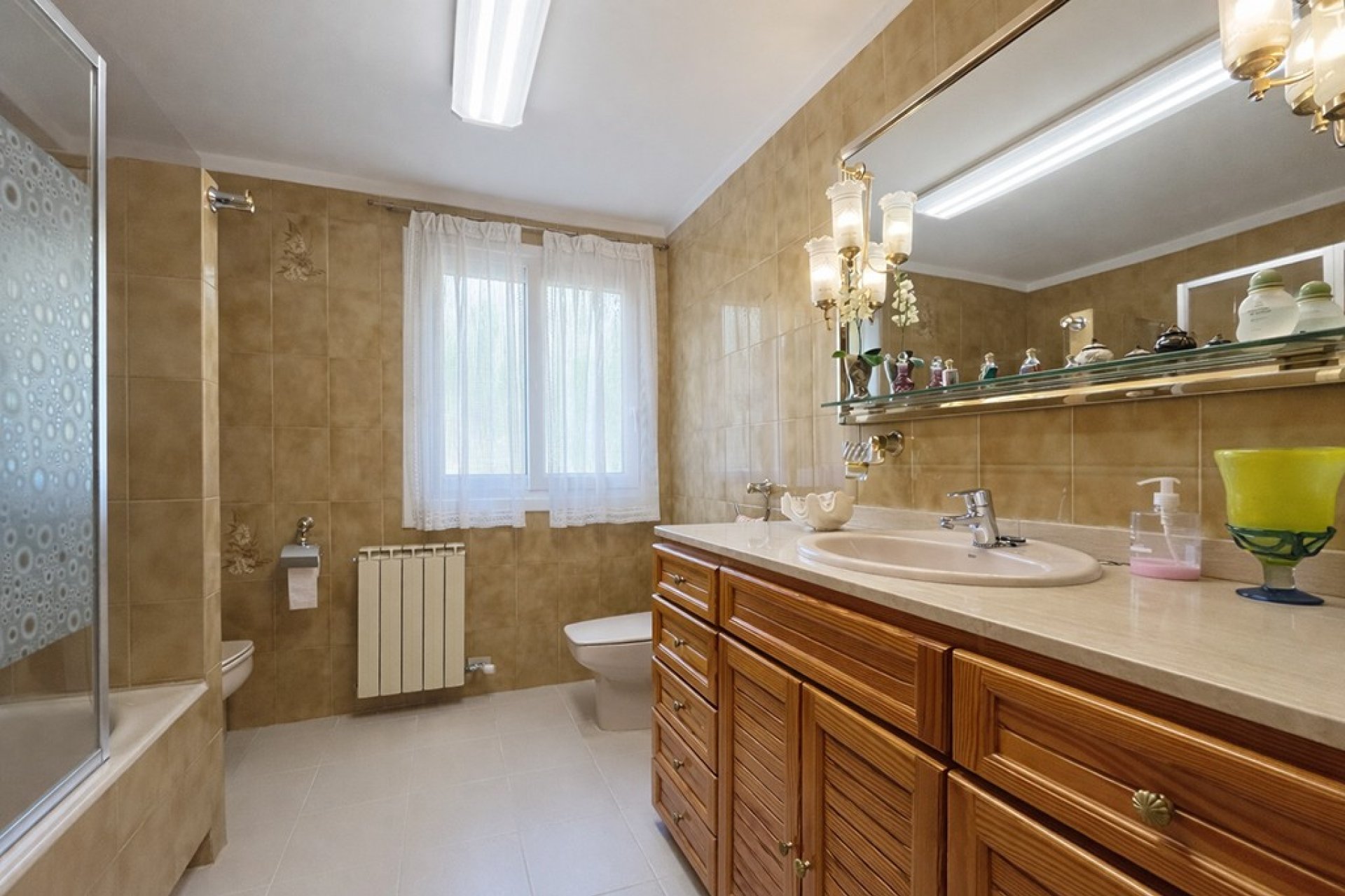 Resale - Villa - Palma de Mallorca - Cas Catala