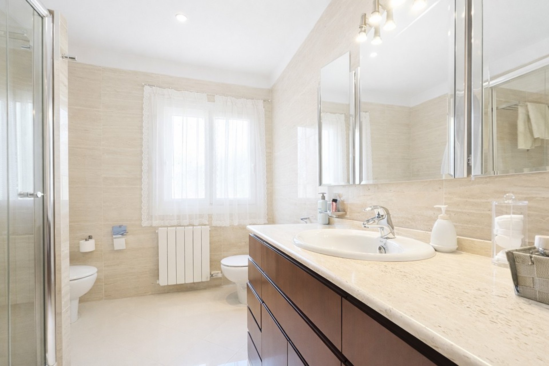 Resale - Villa - Palma de Mallorca - Cas Catala