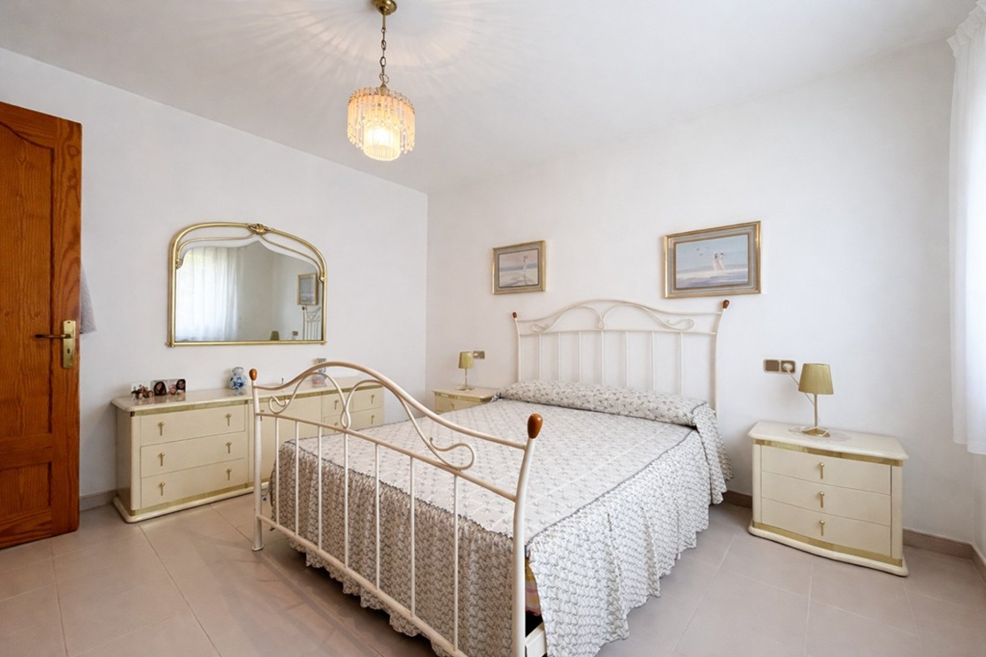 Resale - Villa - Palma de Mallorca - Cas Catala