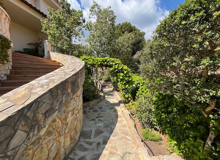 Resale - Villa - Palma de Mallorca - Cas Catala