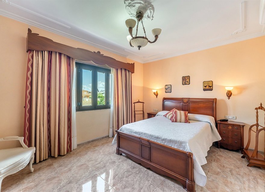 Resale - Villa - Palma de Mallorca - Marratxi