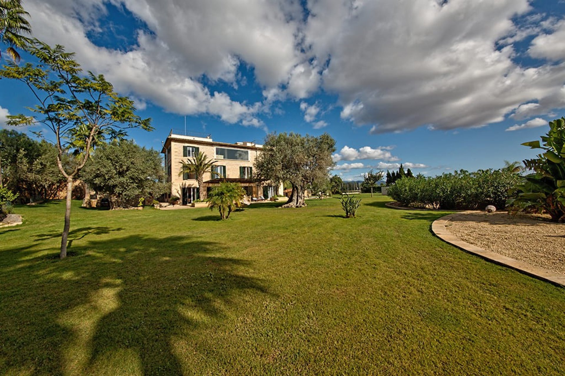 Resale - Villa - Palma de Mallorca - Palma