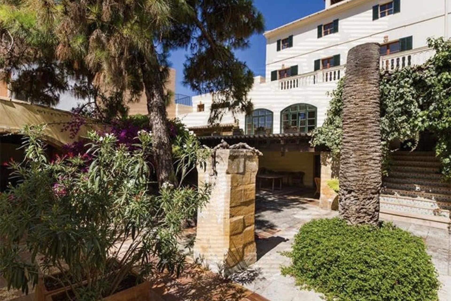 Resale - Villa - Palma de Mallorca - Palma