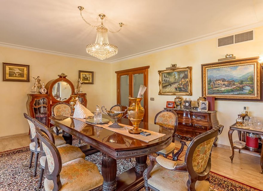 Resale - Villa - Palma de Mallorca - Palma