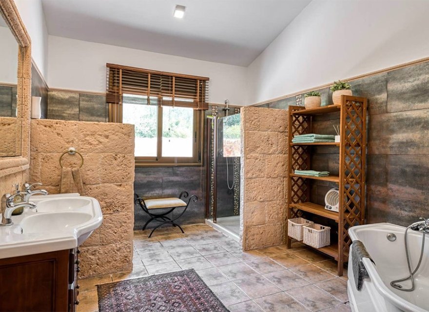 Resale - Villa - Palma de Mallorca - Palma