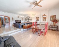 Resale - Villa - Palma de Mallorca - Portol