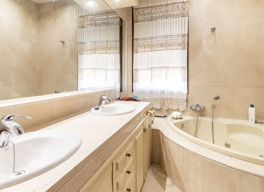 Resale - Villa - Palma de Mallorca - San Agustí