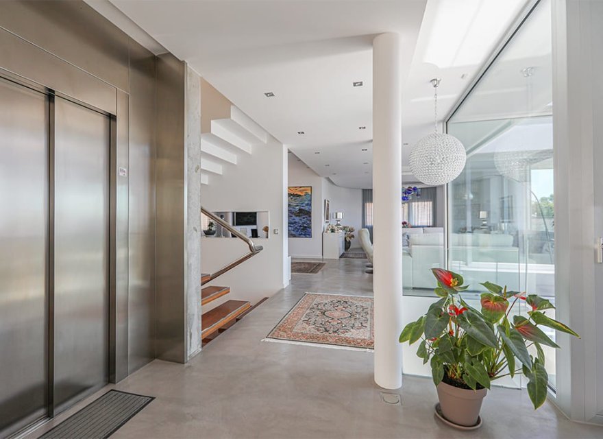 Resale - Villa - Palma de Mallorca - Son Vida