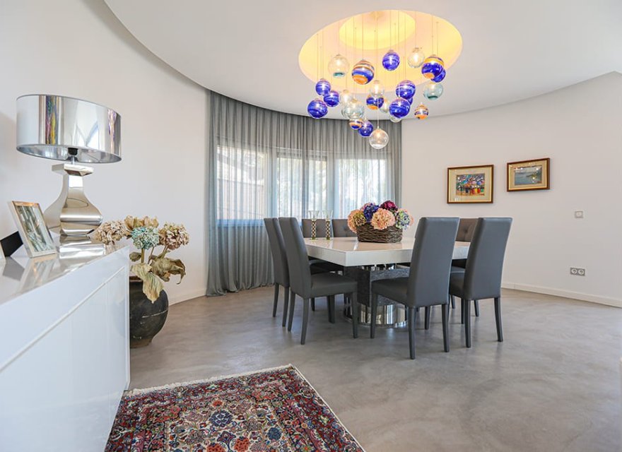 Resale - Villa - Palma de Mallorca - Son Vida