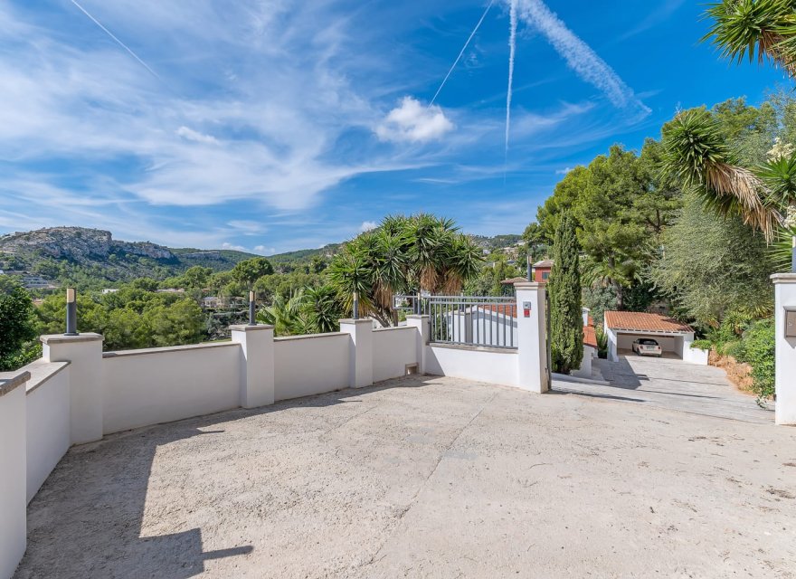 Resale - Villa - Palma de Mallorca - Son Vida