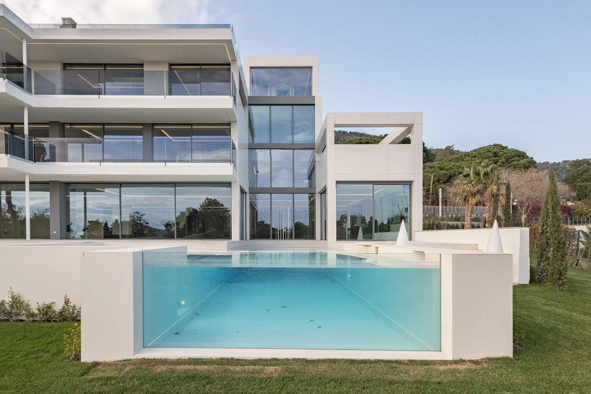 Resale - Villa - Pedralbes