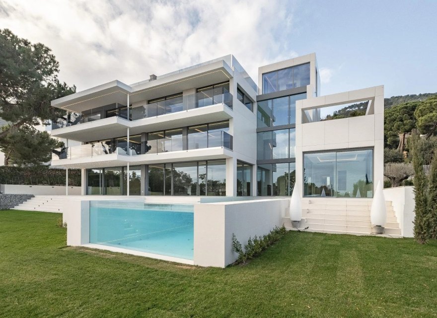 Resale - Villa - Pedralbes