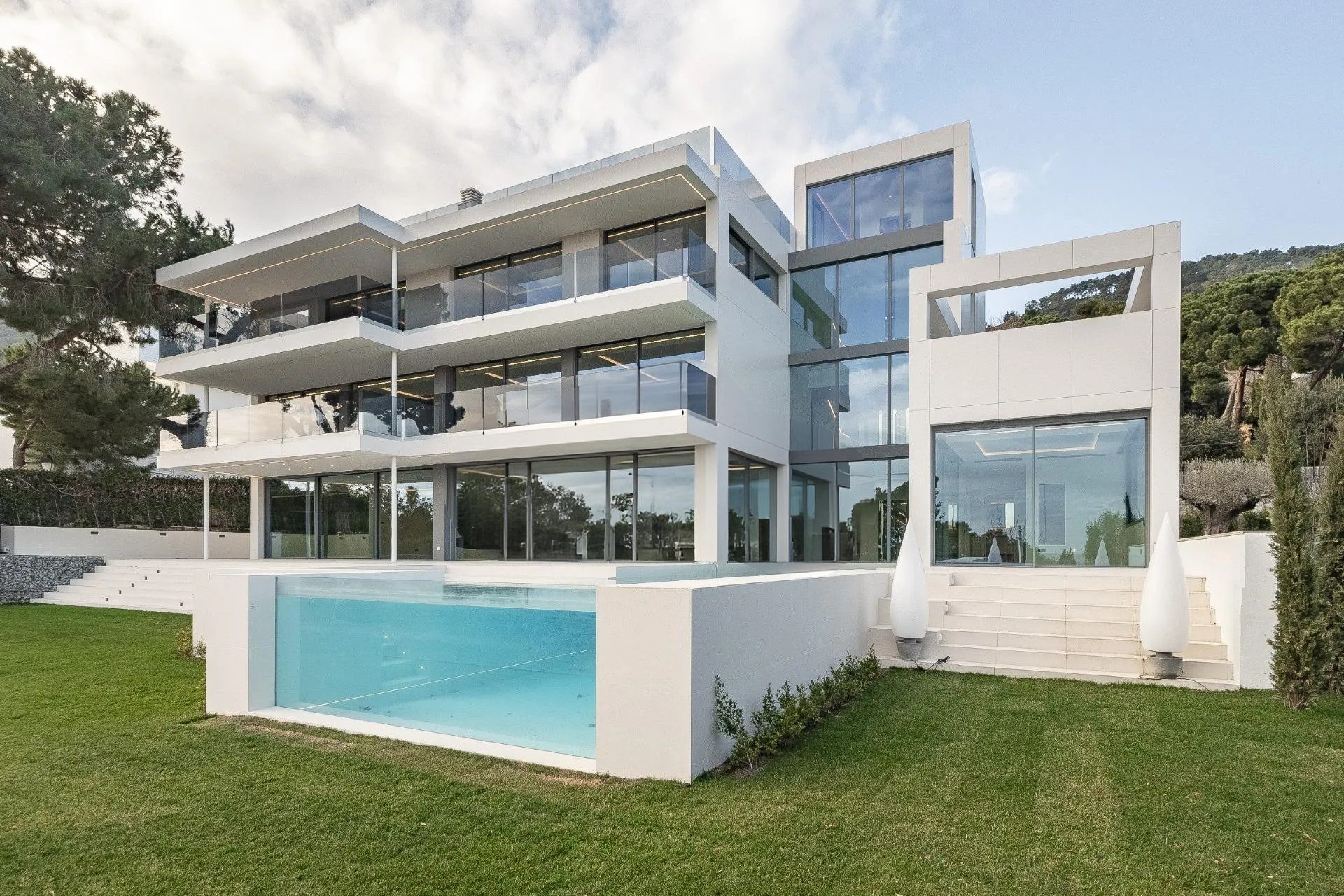 Resale - Villa - Pedralbes