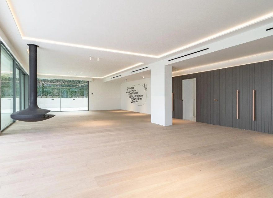 Resale - Villa - Pedralbes