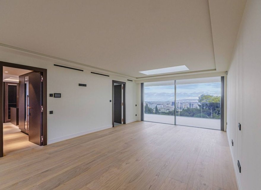 Resale - Villa - Pedralbes