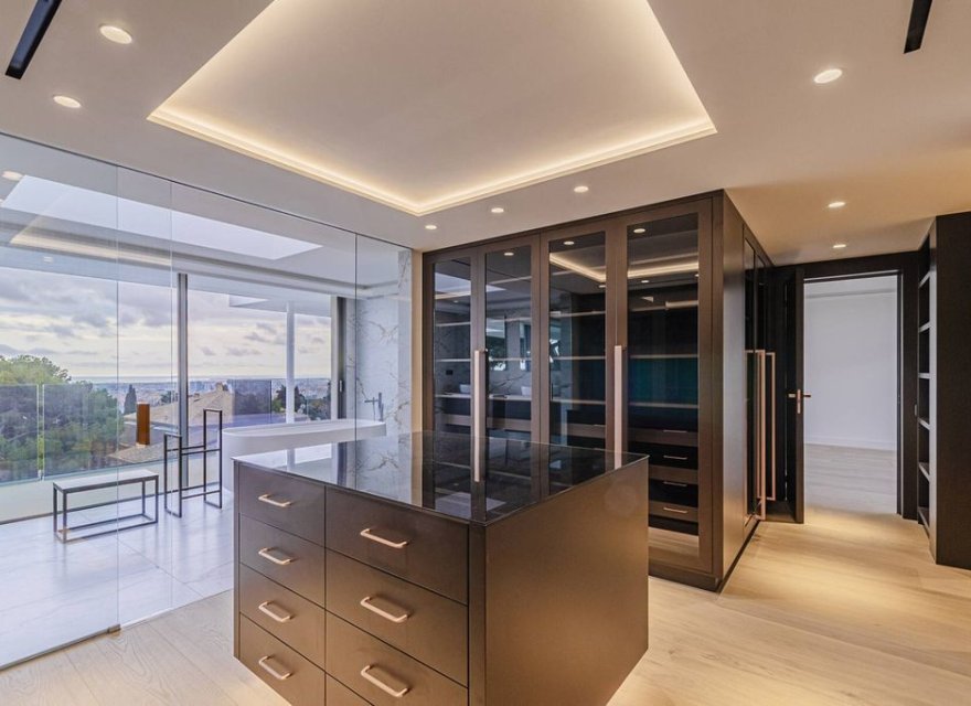 Resale - Villa - Pedralbes