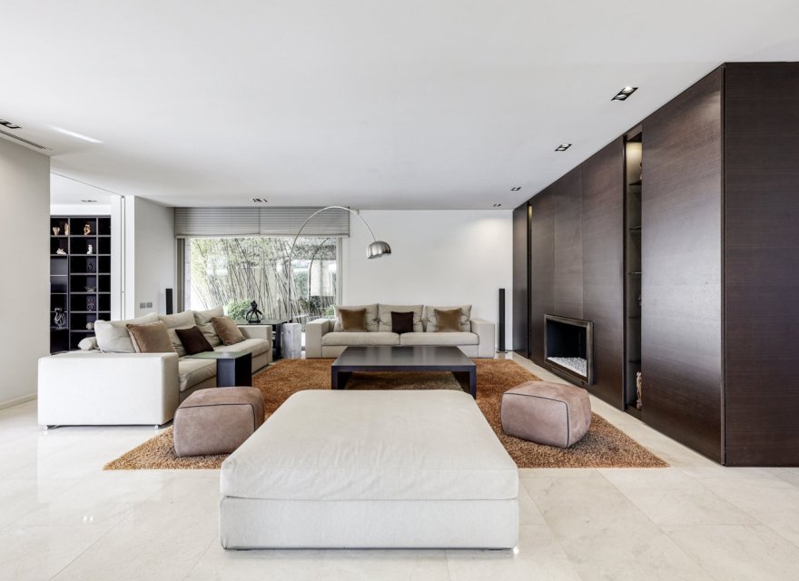 Resale - Villa - Pedralbes