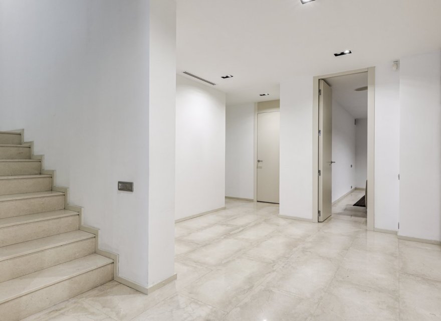 Resale - Villa - Pedralbes