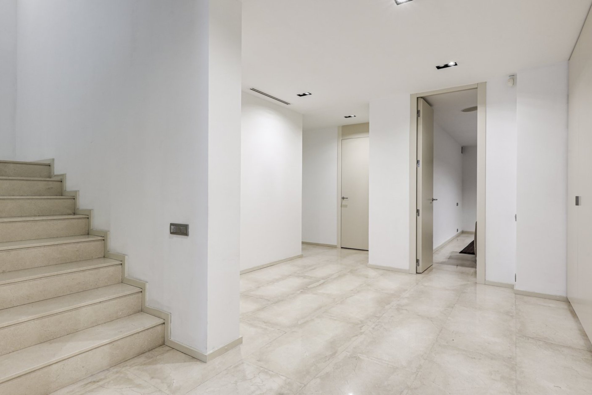 Resale - Villa - Pedralbes