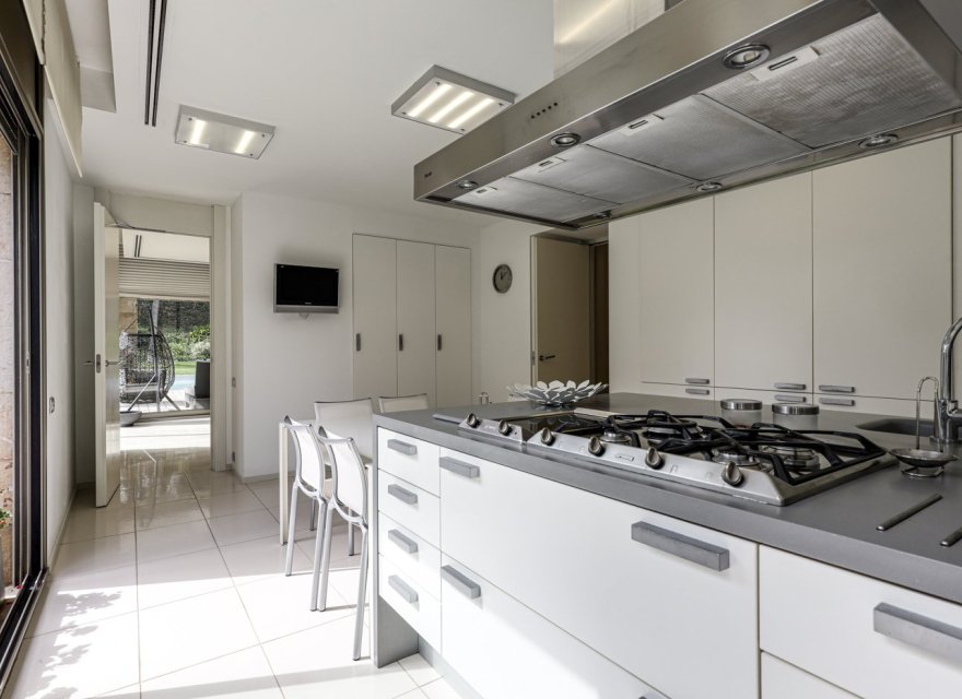 Resale - Villa - Pedralbes