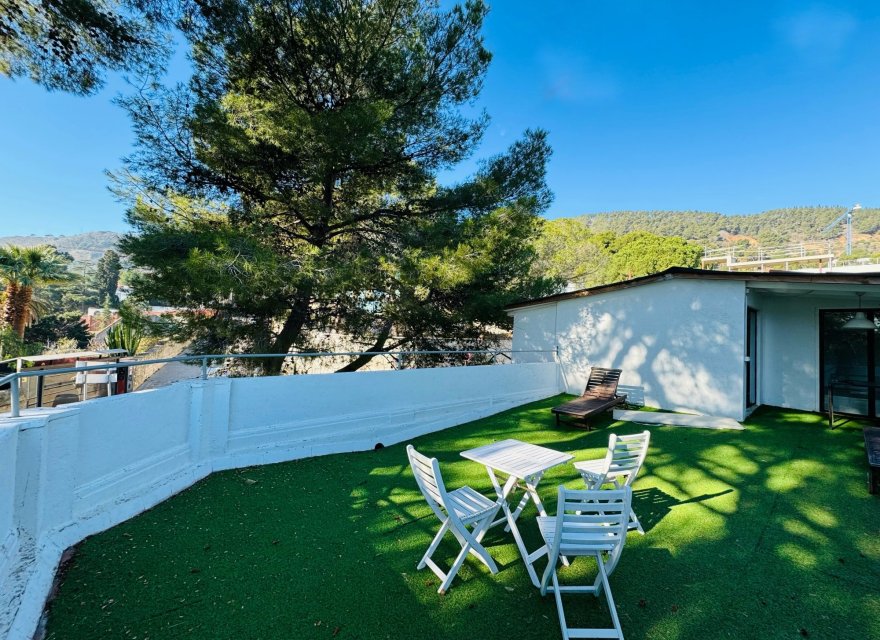 Resale - Villa - Pedralbes