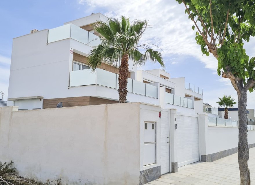 Resale - Villa - Pilar de la Horadada