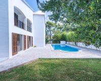 Resale - Villa - Pollenca