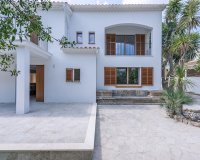 Resale - Villa - Pollenca