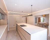 Resale - Villa - Pollenca