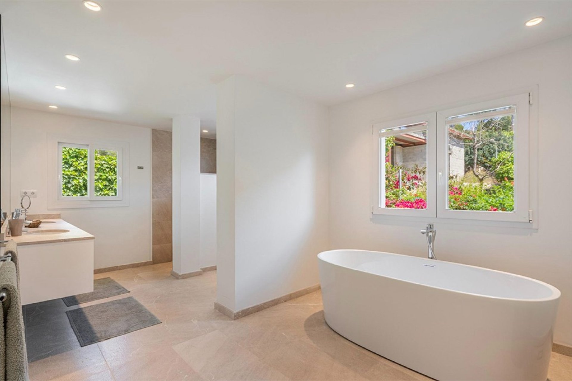 Resale - Villa - Portals Nous