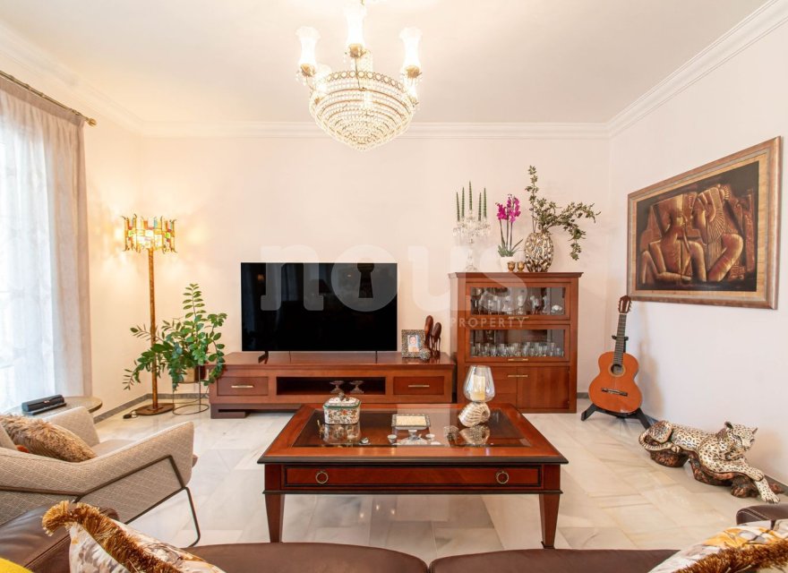 Resale - Villa - San Eugenio Alto