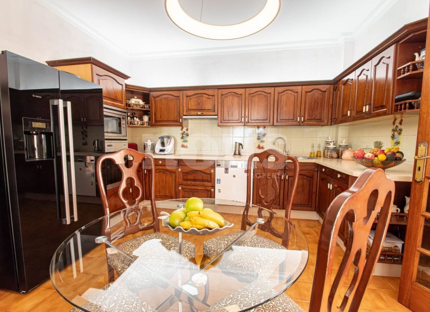 Resale - Villa - San Eugenio Alto