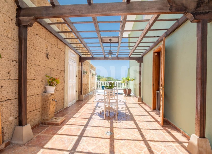 Resale - Villa - San Eugenio Alto