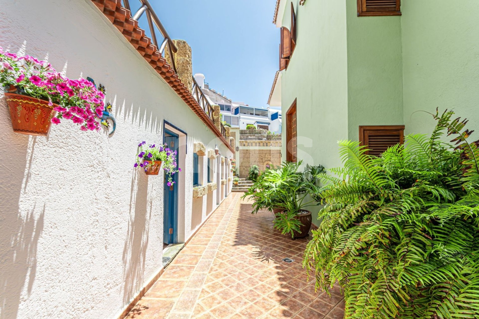 Resale - Villa - San Eugenio Alto