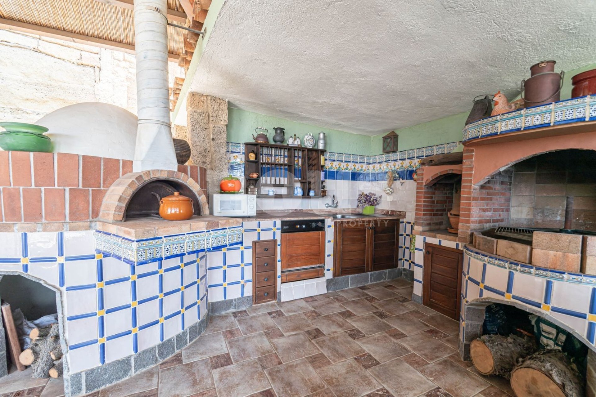 Resale - Villa - San Eugenio Alto