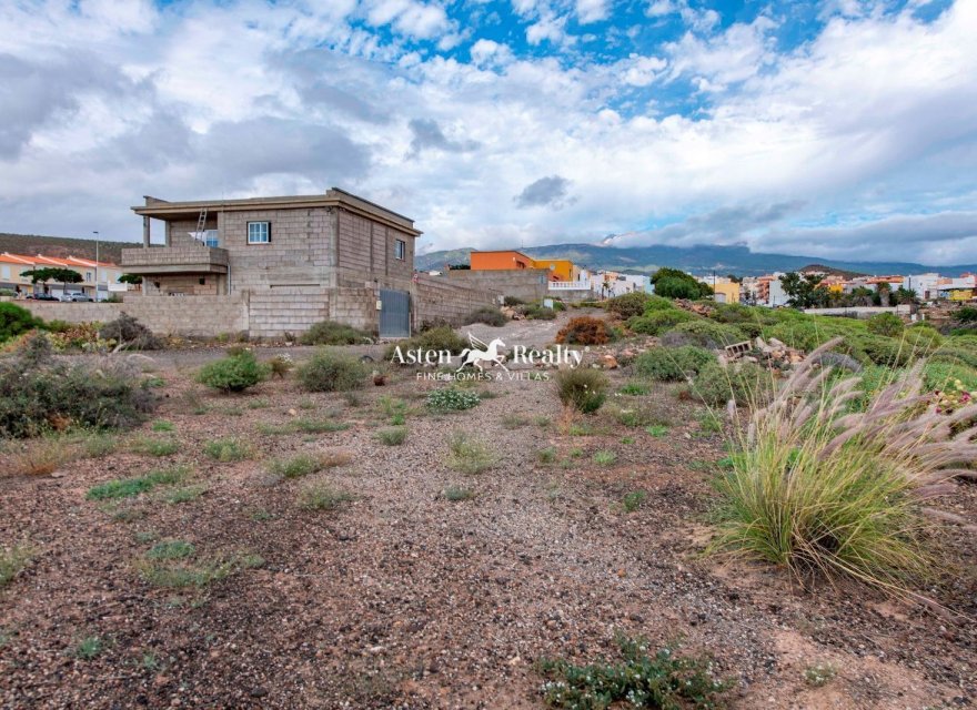 Resale - Villa - San Isidro de Abona - Los Cardones