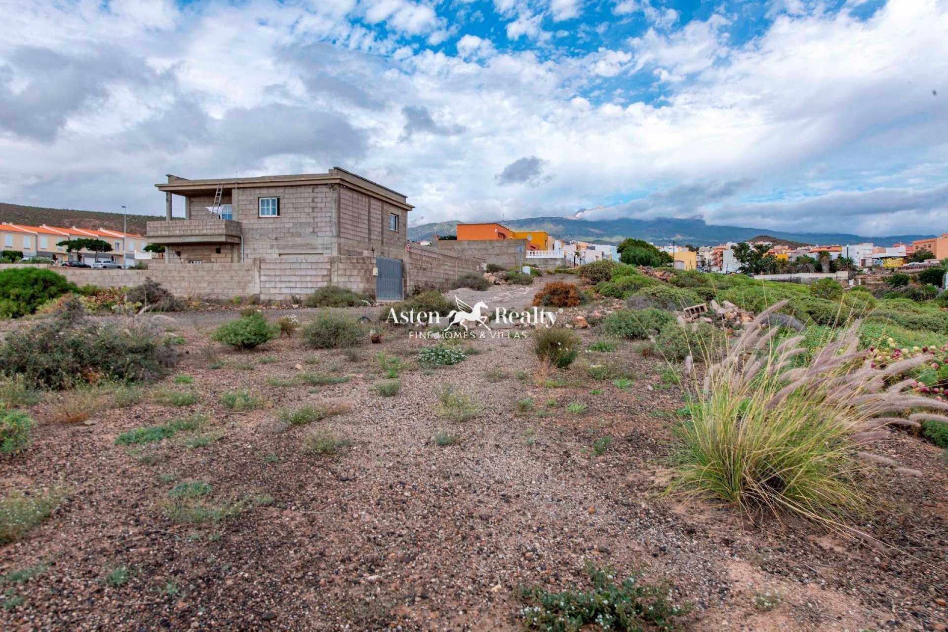 Resale - Villa - San Isidro de Abona - Los Cardones